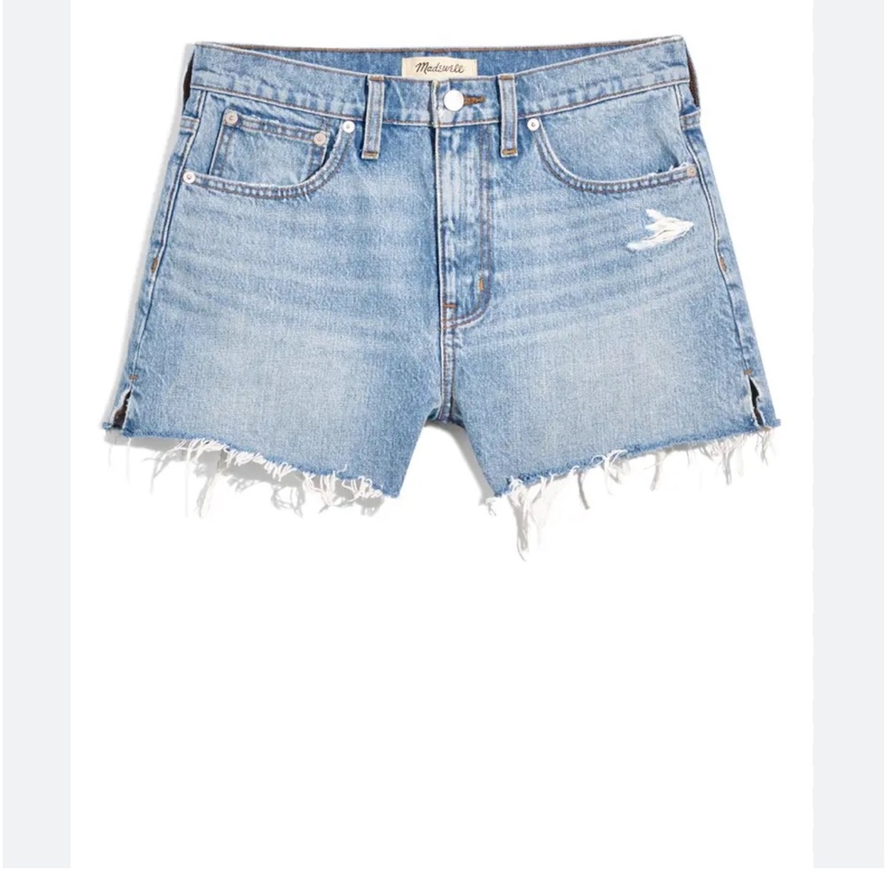 Madewell relaxed Denim shorts. Worn 2x size 30.